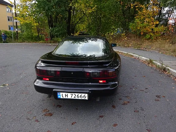 Pontiac Trans Am 1994 photo 2