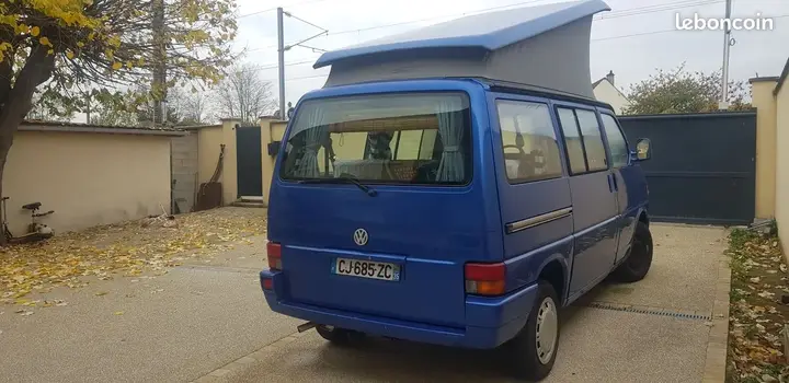 Volkswagen Transporter T4 1993 photo 2