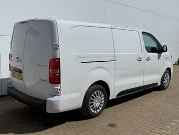 Toyota Proace 2023 photo 3