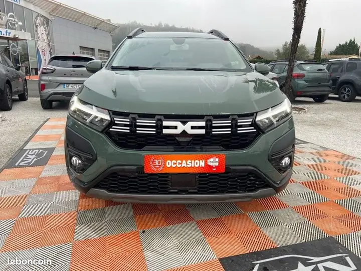 Dacia Jogger 2024 photo 2