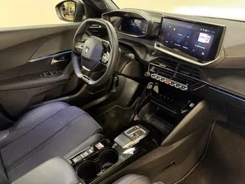 Peugeot 2008 2025 photo 2