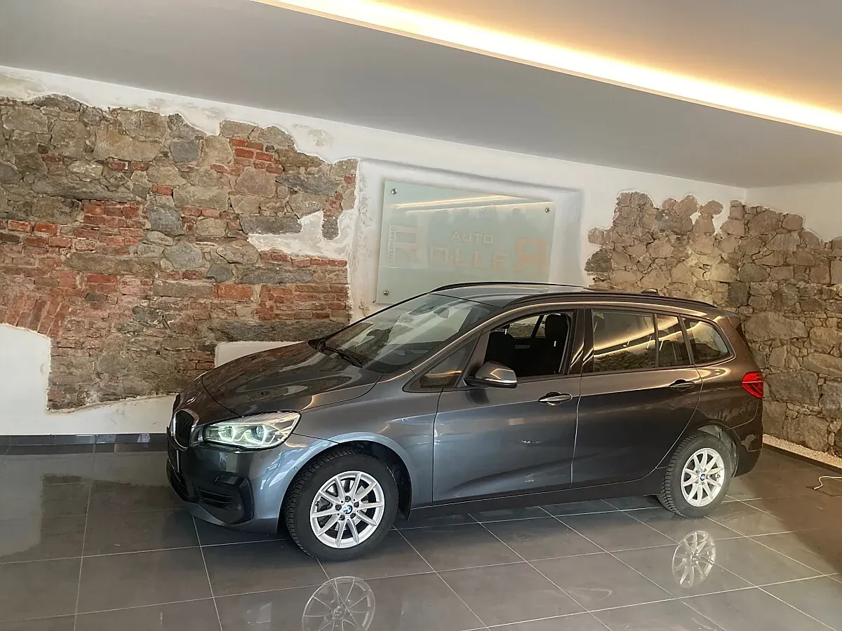 BMW 2 Series 2021 photo 2