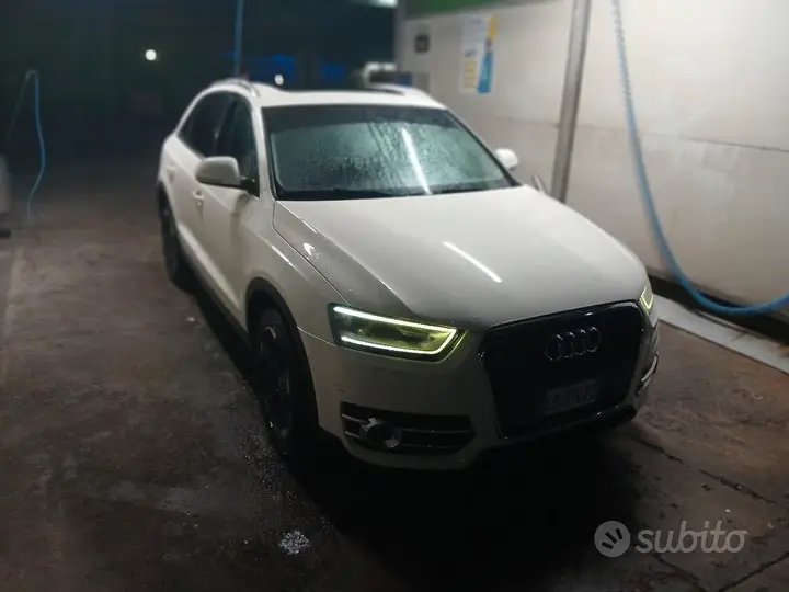 Audi Q3 2012 photo 3