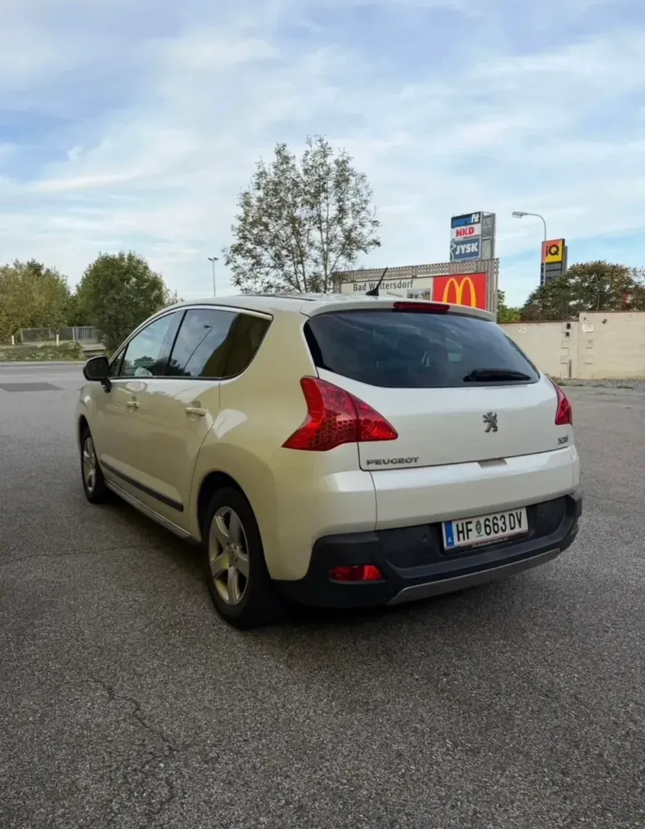 Peugeot 3008 2012 photo 2