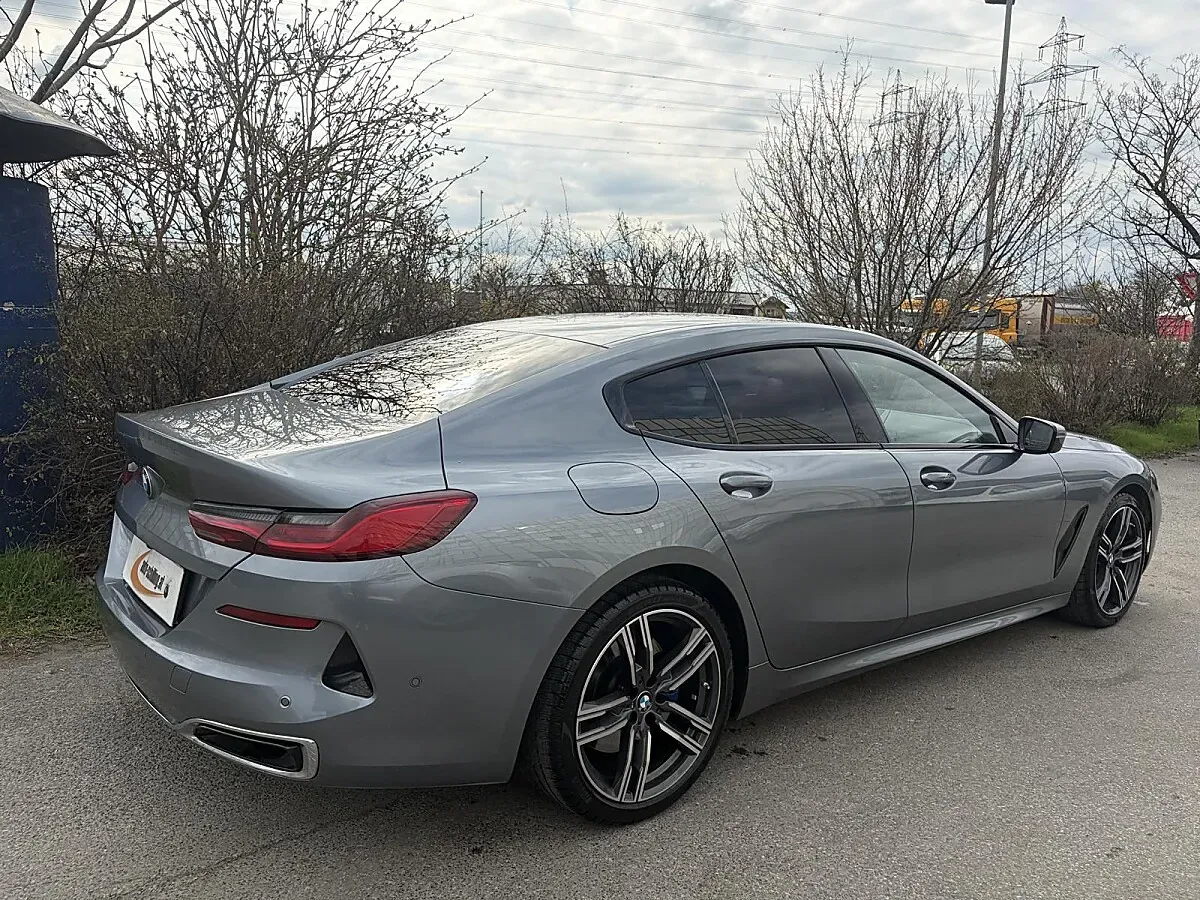 BMW 8 Series 2020 photo 3