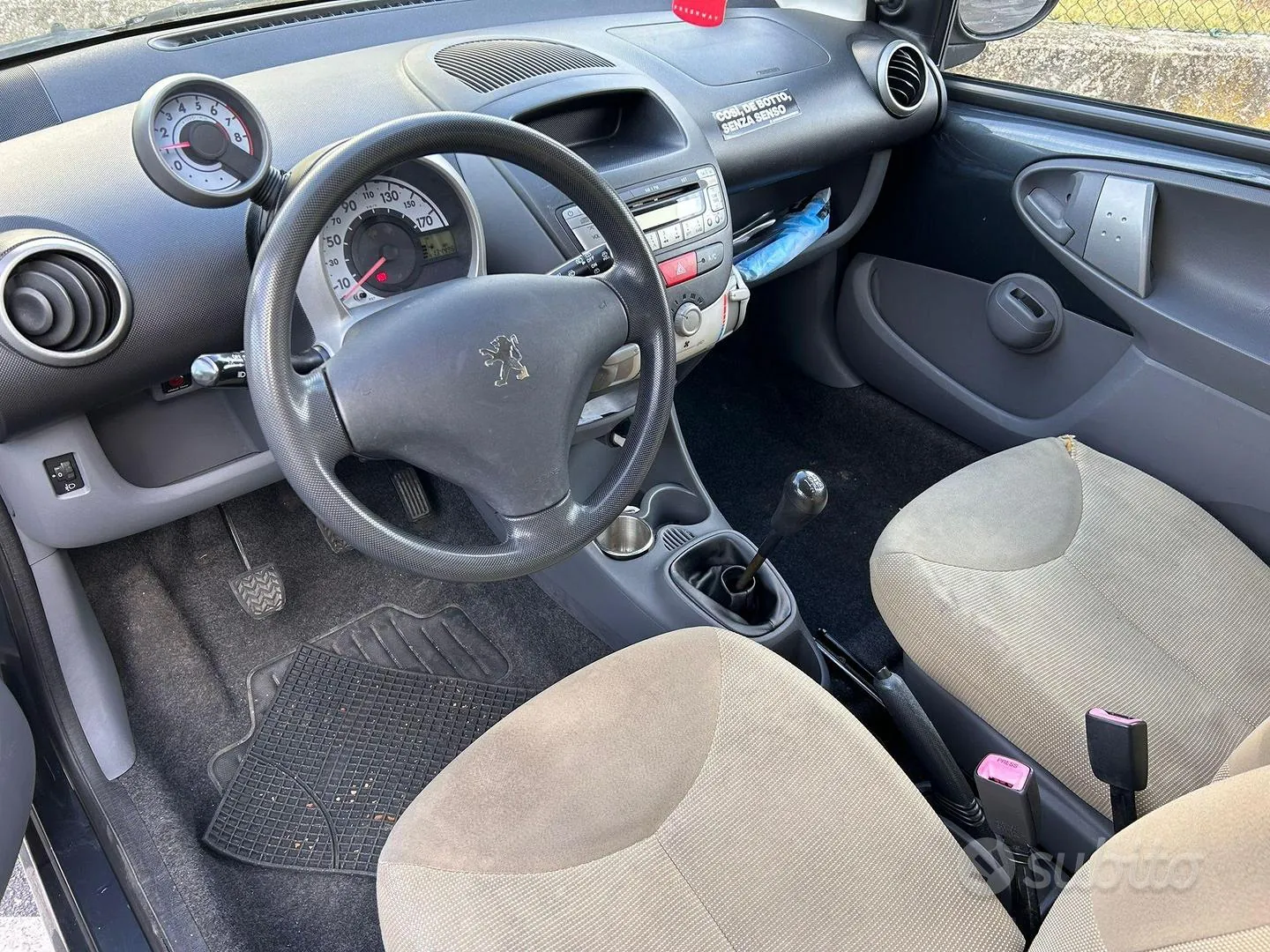 Peugeot 107 2006 photo 5