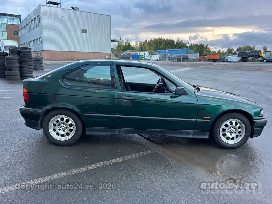 BMW 316 1998 photo 4