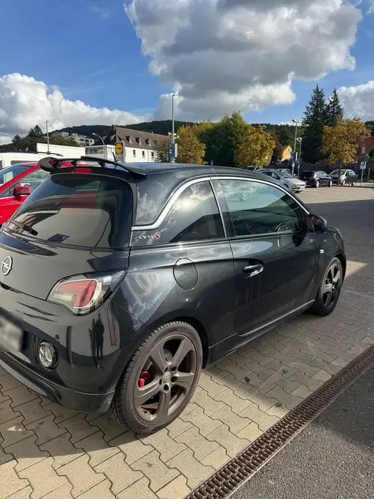 Opel Adam
