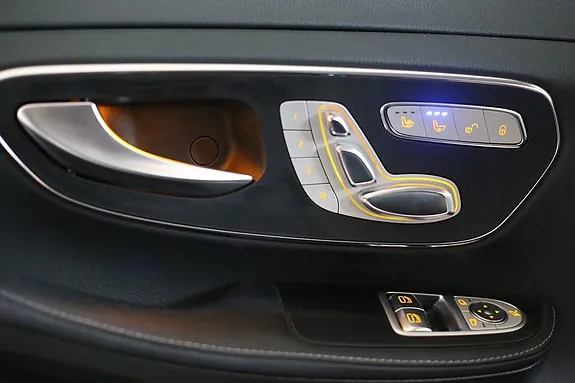 Mercedes-Benz V-Class 2015 photo 4