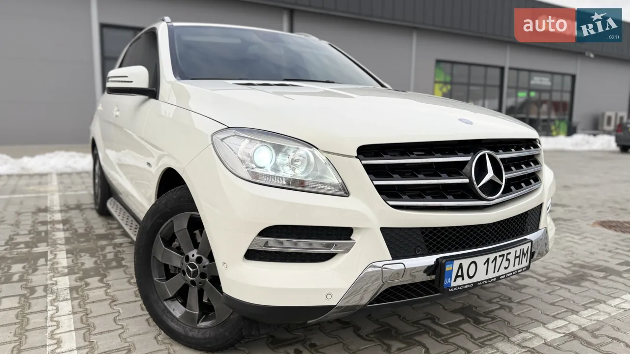Mercedes-Benz M-Class 2012 photo 3