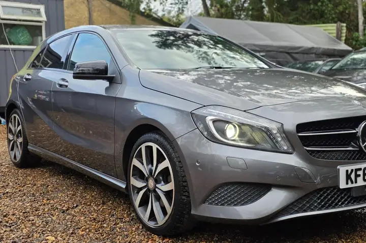 Mercedes-Benz A-Class 2015 photo 3