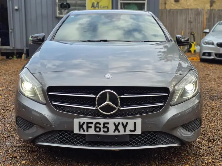 Mercedes-Benz A-Class 2015 photo 4