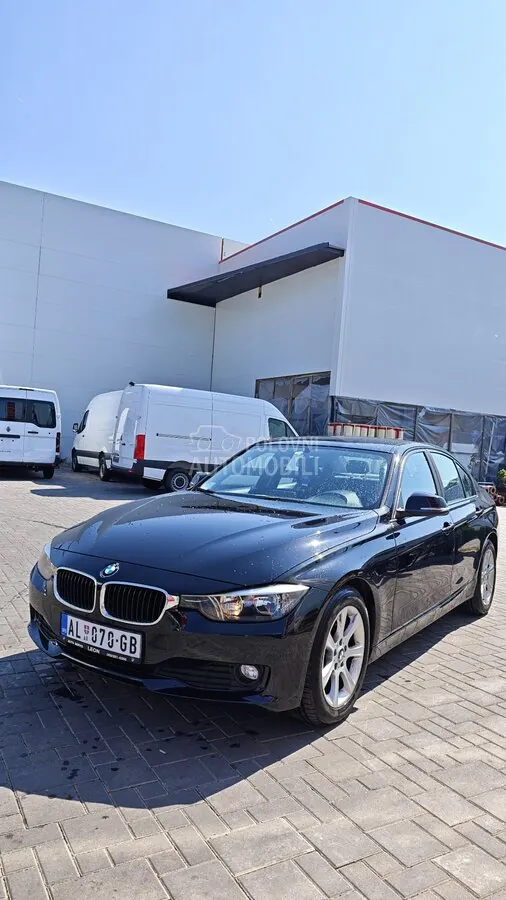 BMW 320D 2012 photo 3