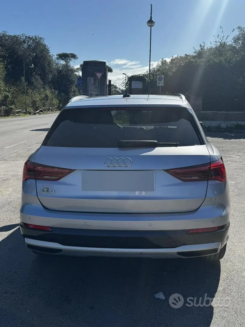 Audi Q3 2023 photo 3