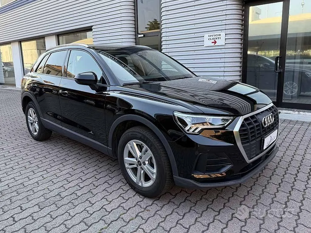 Audi Q3 2022 photo 3