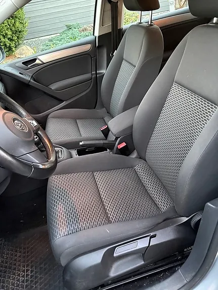 Volkswagen Golf Vi 2011 photo 3