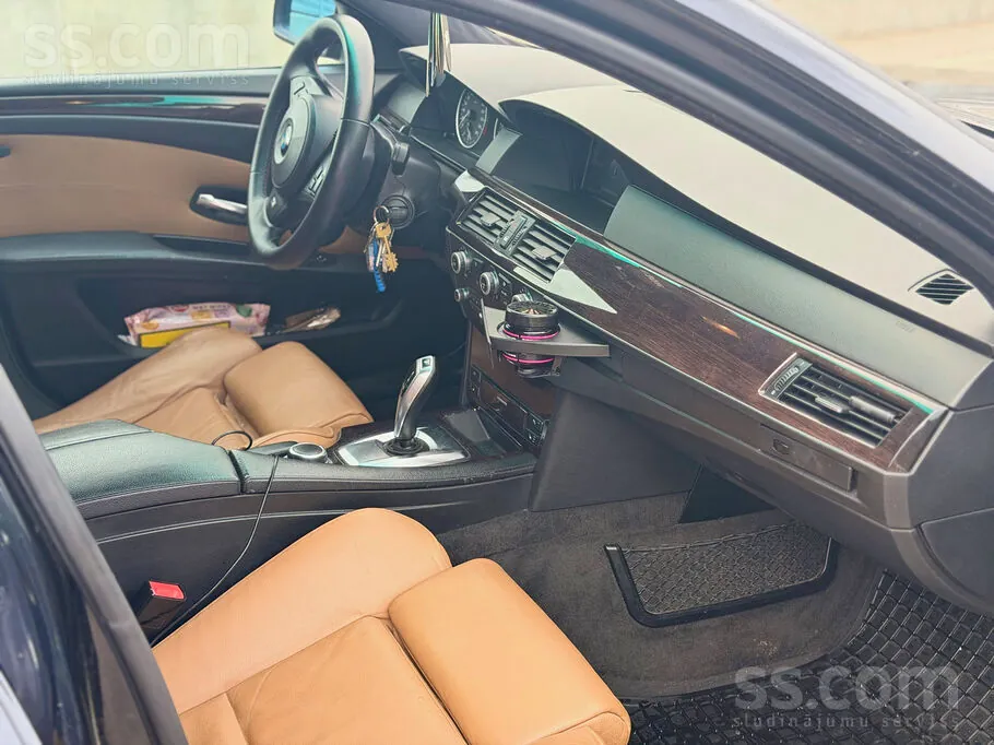 BMW 530 2008 photo 4