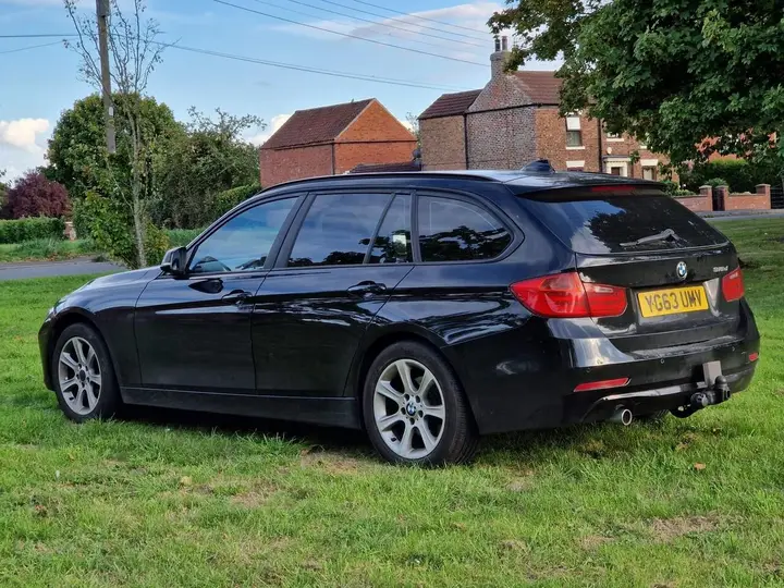 BMW 3 Series 2013 photo 5
