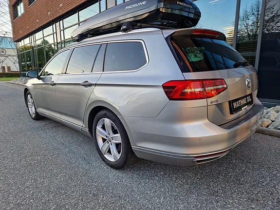 Volkswagen Passat 2017 photo 5