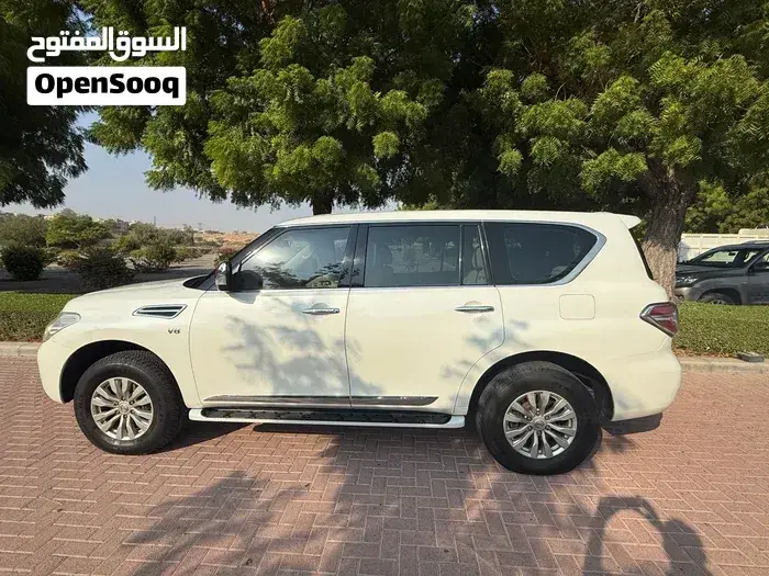 Nissan Patrol 2015 photo 2