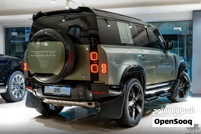 Land Rover Defender 2023 photo 3