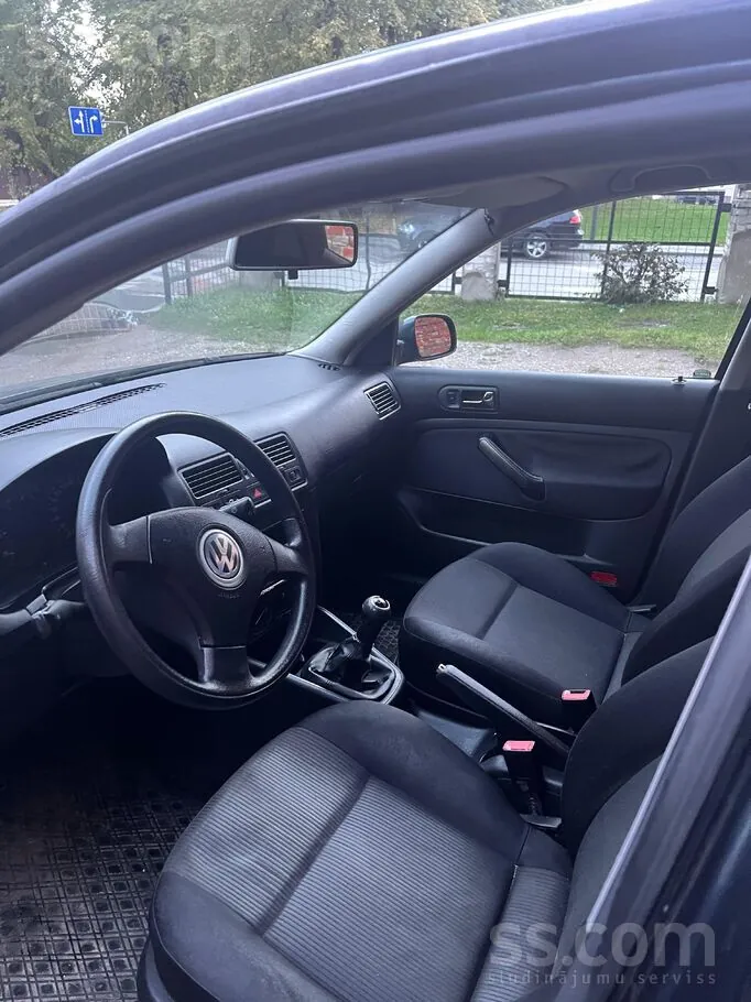 Volkswagen Bora 2004 photo 4