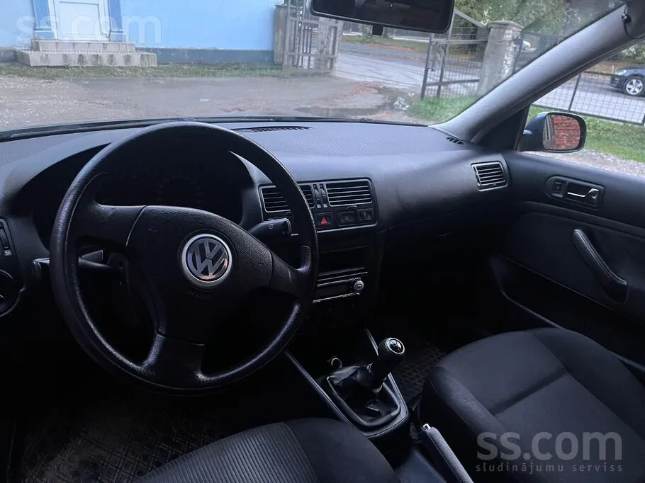Volkswagen Bora 2004 photo 3