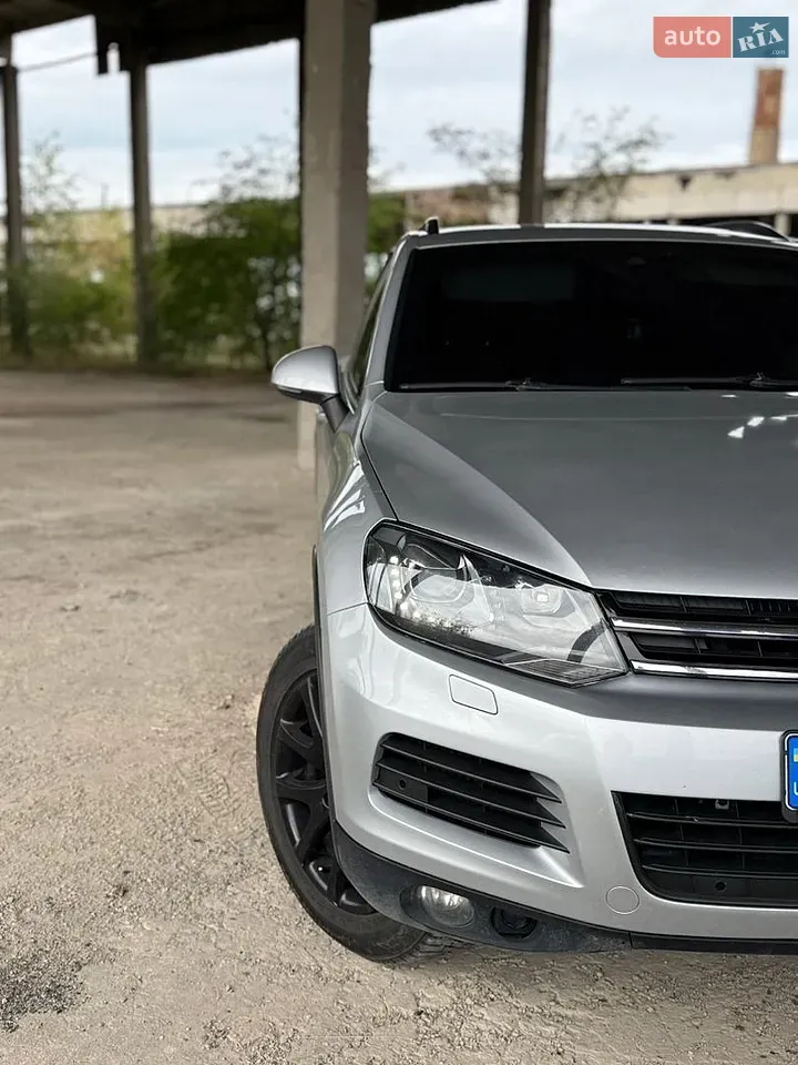 Volkswagen Touareg 2010 photo 3