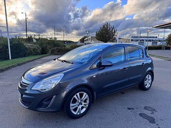 Opel Corsa 2011 photo 3