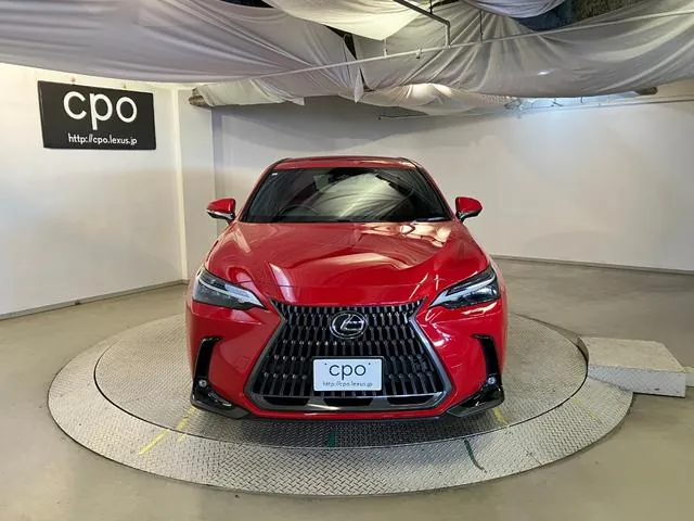 Lexus Nx350H 2023 photo 2