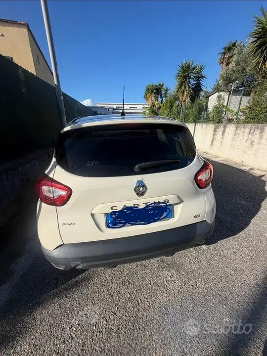 Renault Captur 2014 photo 4