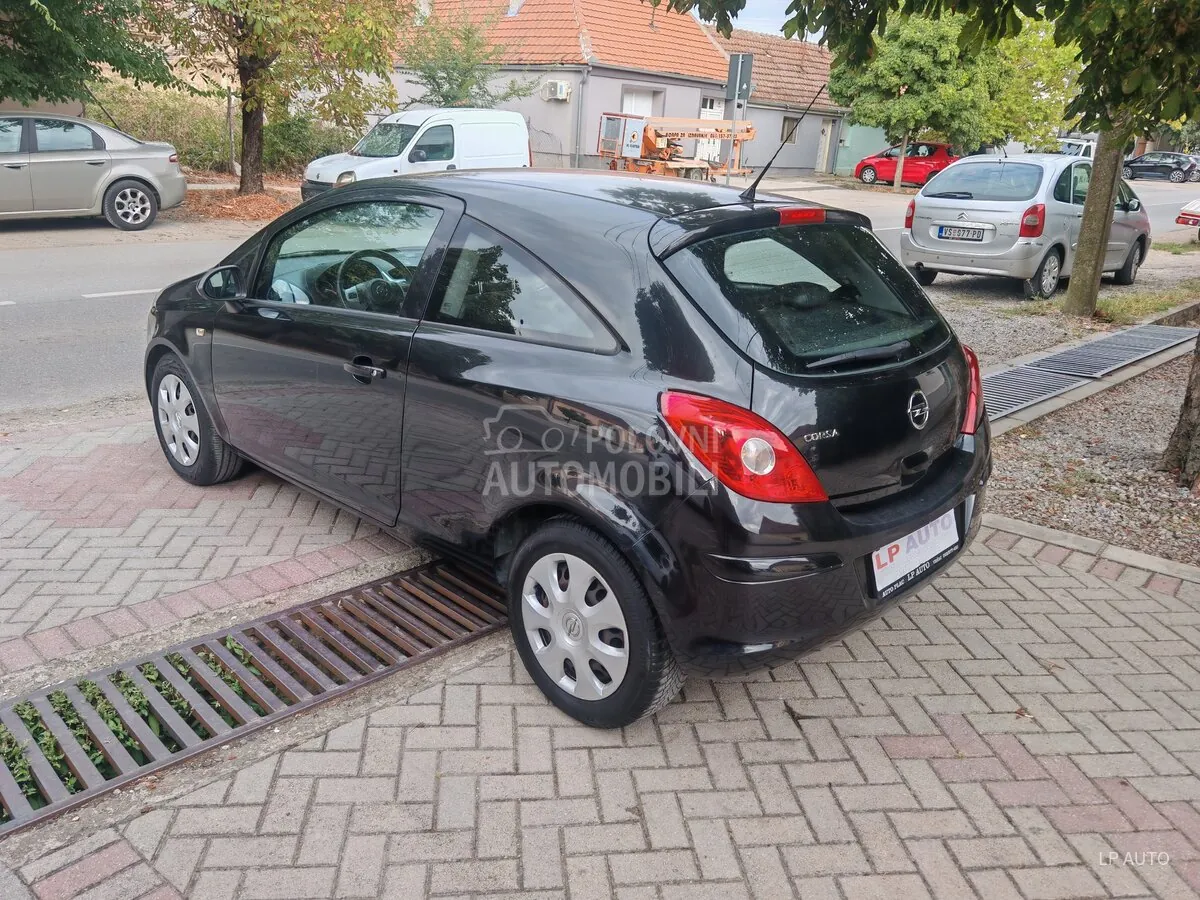 Opel Corsa D 2012 photo 5