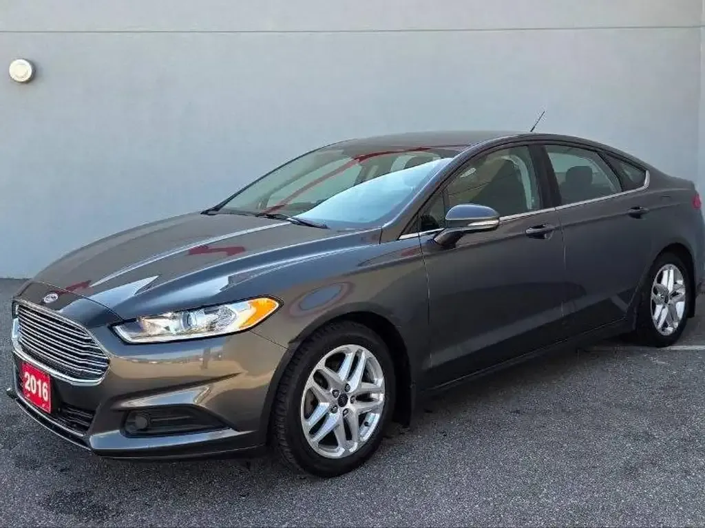 Ford Fusion 2016 photo 2