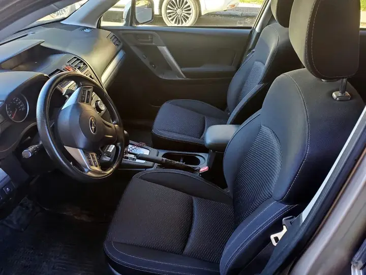 Subaru Forester 2015 photo 5