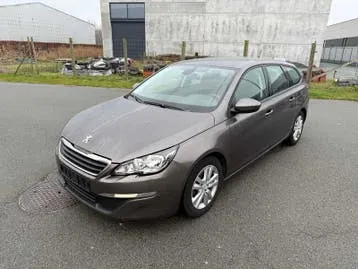 Peugeot 308 2014 photo 3