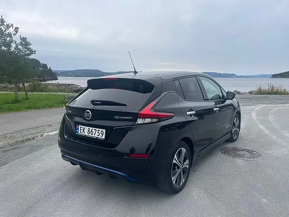 Nissan Leaf 2018 photo 3