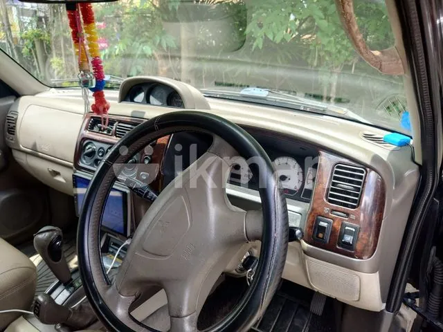 Mitsubishi Montero 2006 photo 3