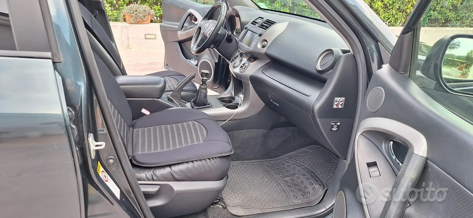 Toyota Rav4 2008 photo 5