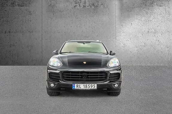 Porsche Cayenne 2017 photo 2