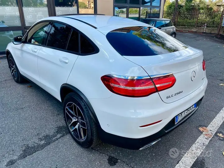 Mercedes-Benz Glc 2017 photo 4