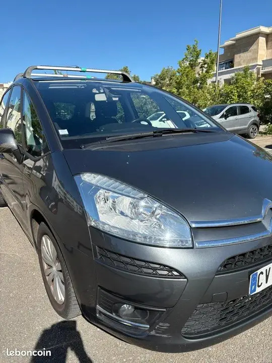 Citroen C4 Picasso 2013 photo 5