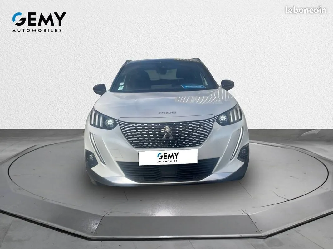 Peugeot 2008 2022 photo 2