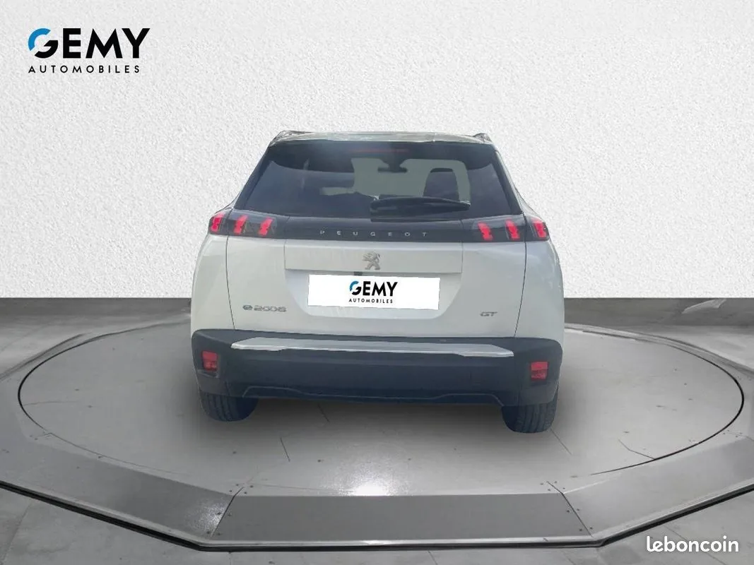 Peugeot 2008 2022 photo 5