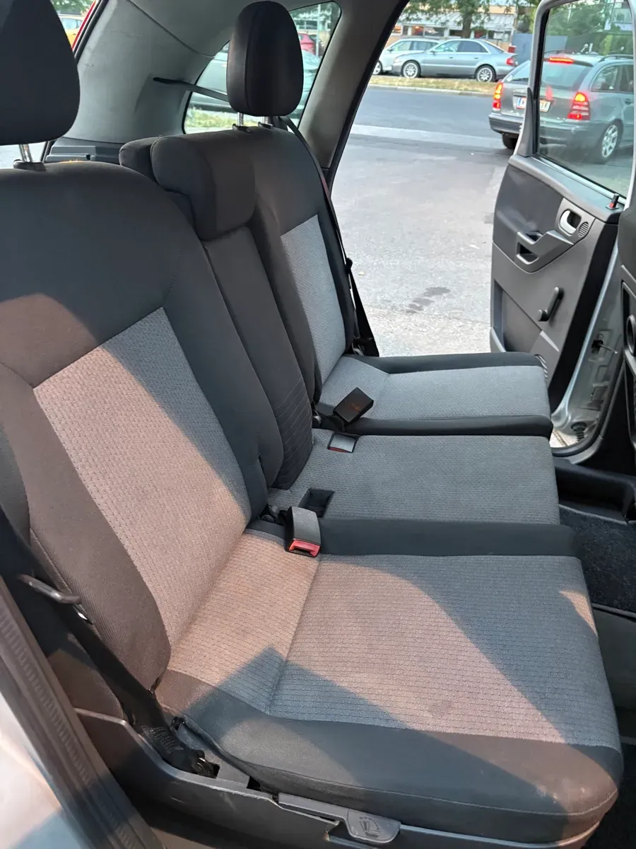 Opel Meriva 2004 photo 2