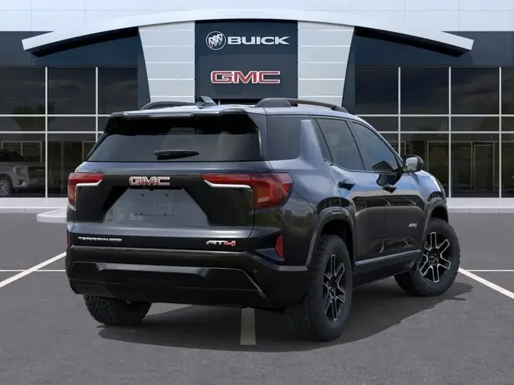 GMC Terrain 2027 photo 4