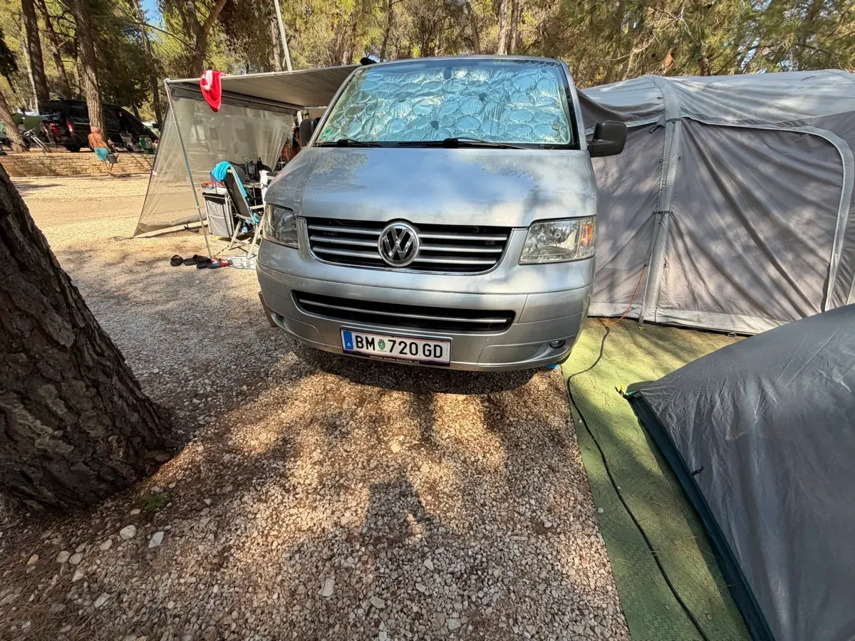 Volkswagen Caravelle 2008 photo 2