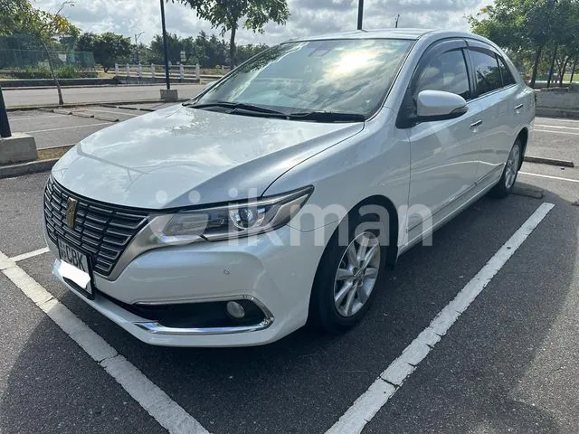 Toyota Premio 2018 photo 3