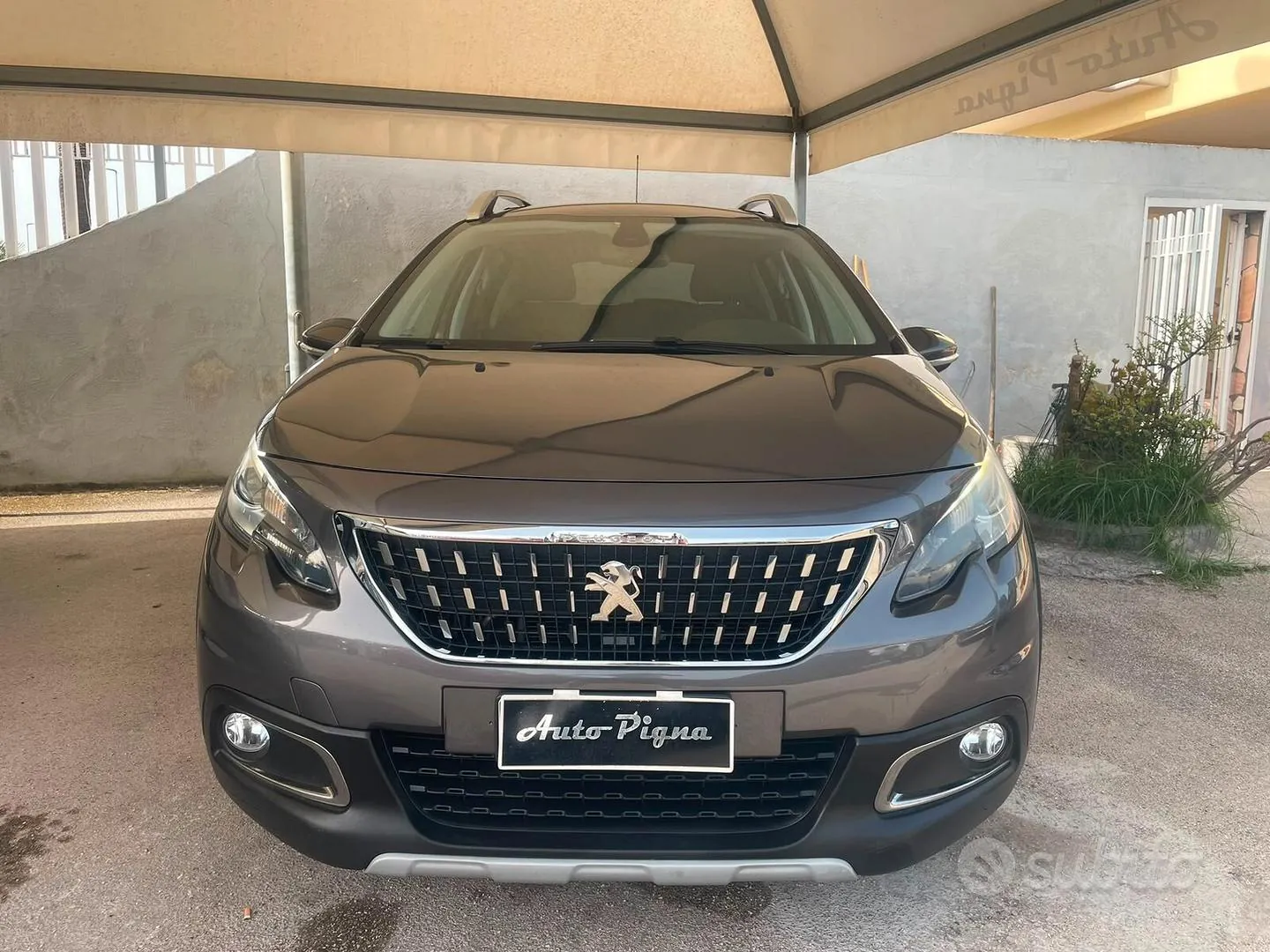 Peugeot 2008 2017 photo 2