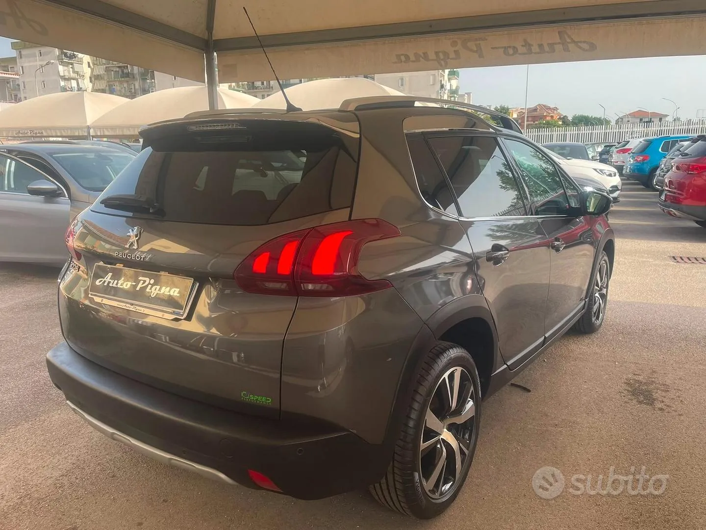 Peugeot 2008 2017 photo 4