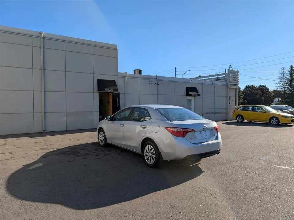Toyota Corolla 2018 photo 3